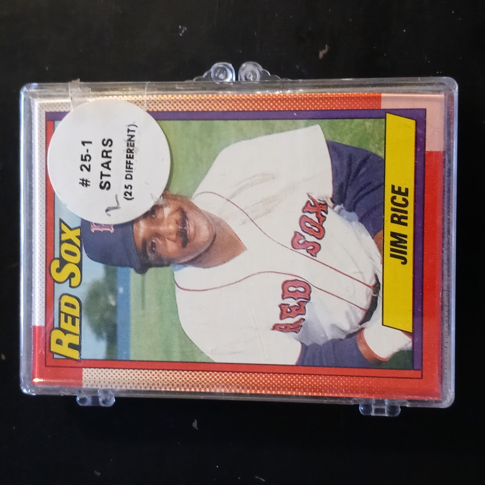 COPY - Pack of 25 baseball cards NIB